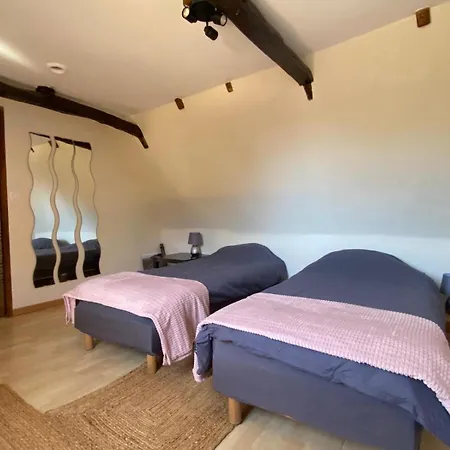 Oasis Perigourdin بيت ضيافة *